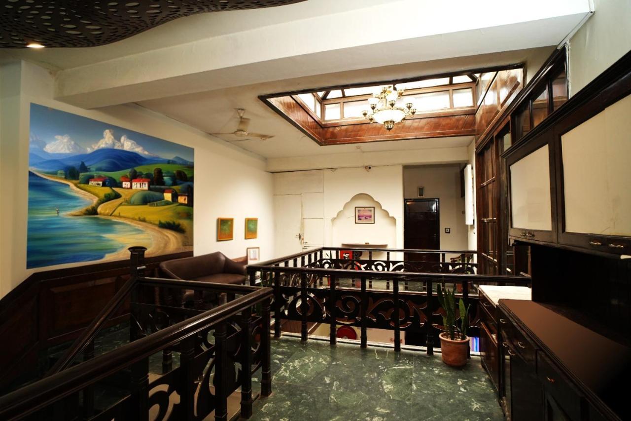 Hotel Multitech Premium Chandīgarh Zewnętrze zdjęcie