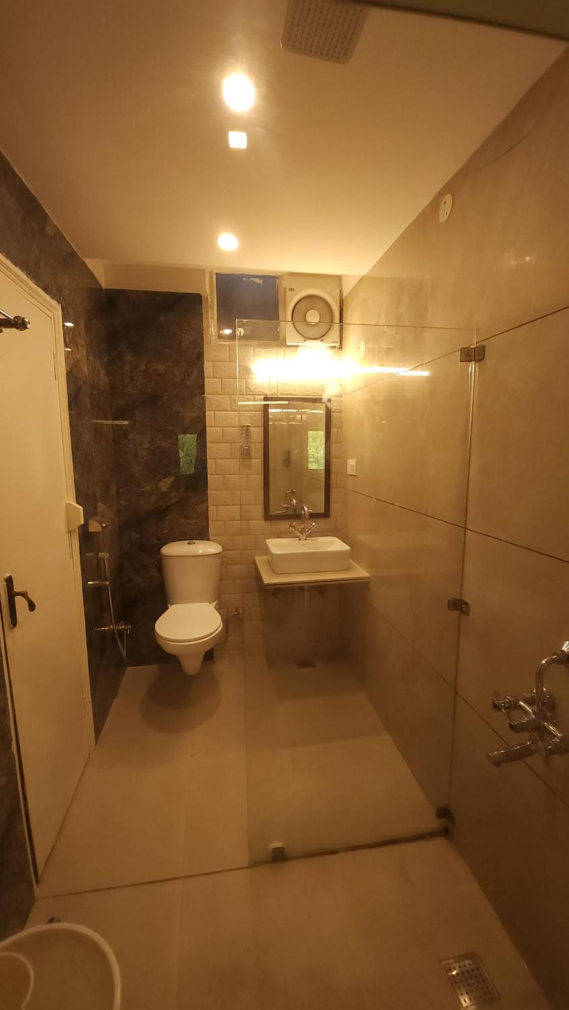 Hotel Multitech Premium Chandīgarh Zewnętrze zdjęcie